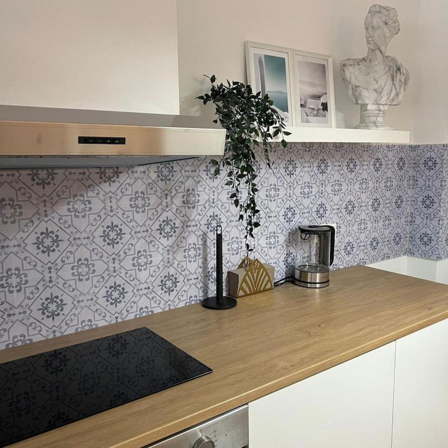 Luxurioeses Apartment,Neubau, 4 Personen, Parkplatz, Griechischer Stil Bochum Eksteriør bilde