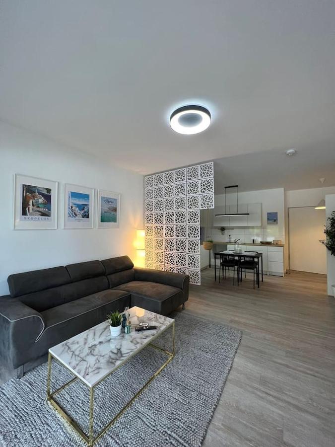 Luxurioeses Apartment,Neubau, 4 Personen, Parkplatz, Griechischer Stil Bochum Eksteriør bilde